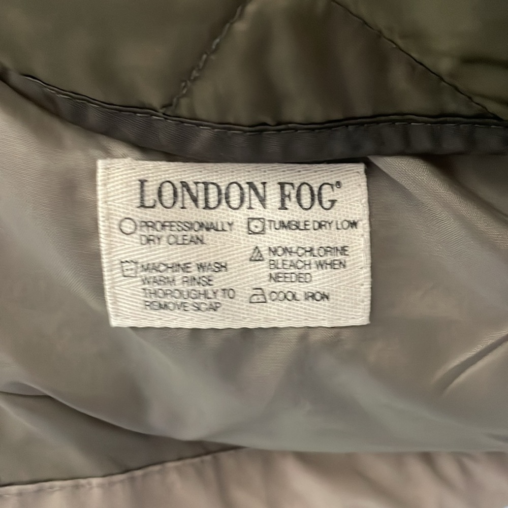 London Fog Men’s Small Tan Hooded Removable Liner Coat career Gorpcore hiking - Picture 9 of 9